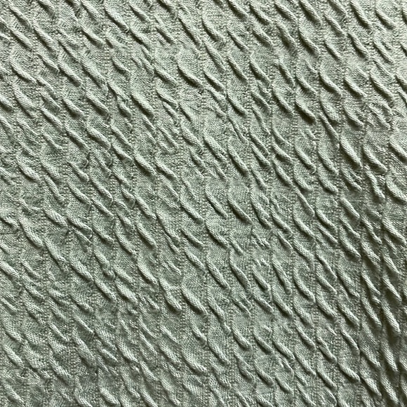 Top - Picture 2 of 6